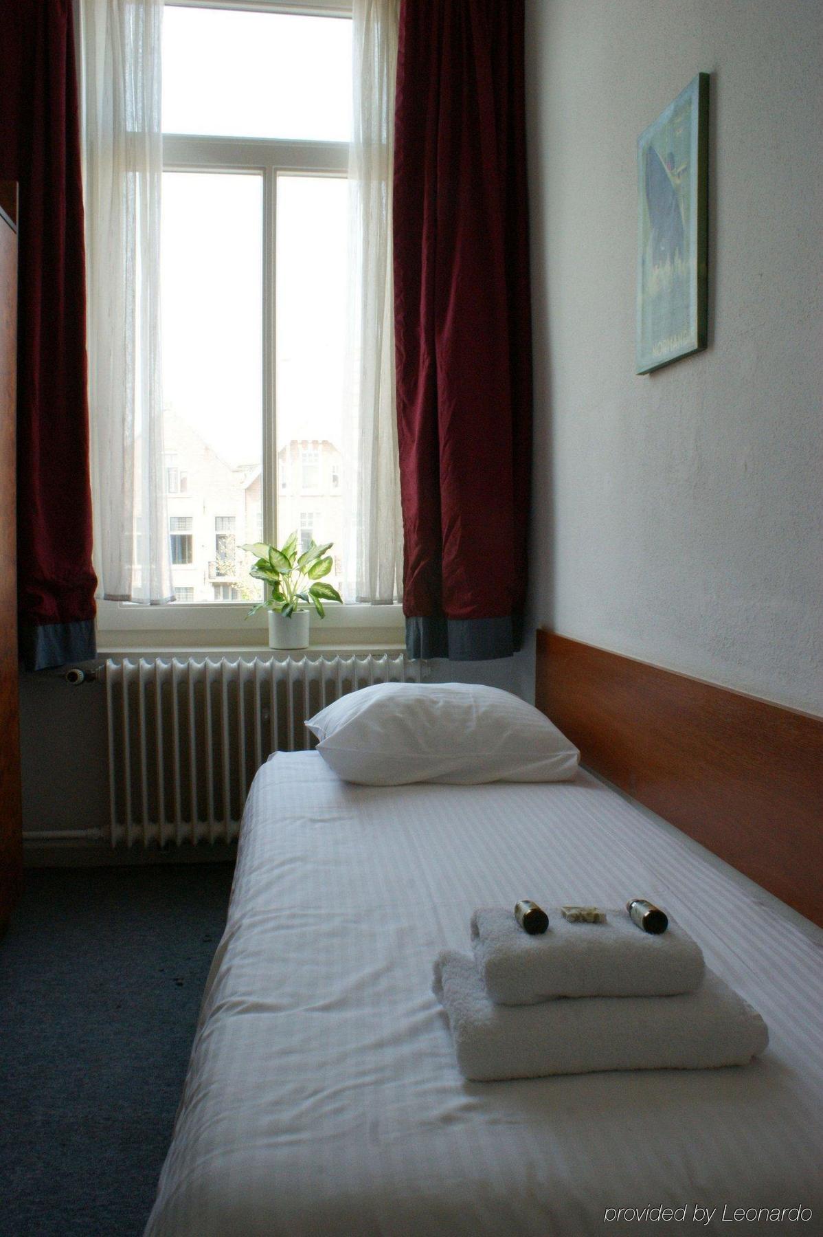 Hotel Benno Eindhove Szoba fotó